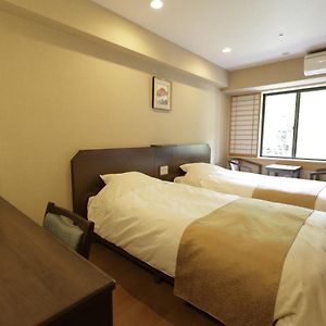 Twin Room Non-Smoking